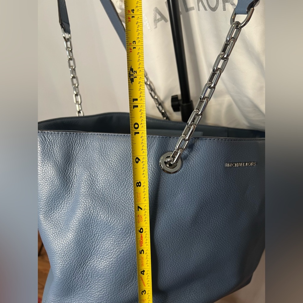 Michael Kors Purse and Wallet set - Picture 7 of 8